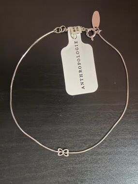 NWT Anthropologie Maeve Barely Bracelet – Silver (Four-Leaf Clover)